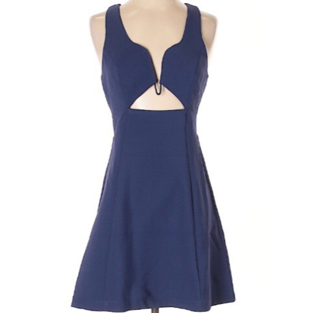 re:named Sleeveless Cut Out Navy Dress